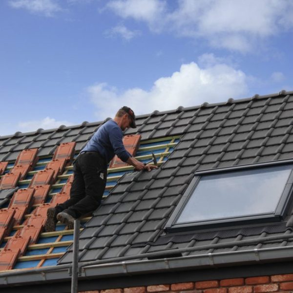 dakrenovatie (1) dakrenovatie (1)